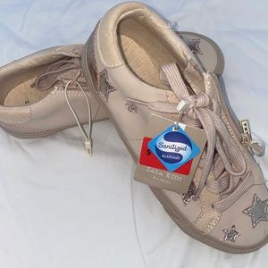 Brand new kids Zara rose gold star sneakers